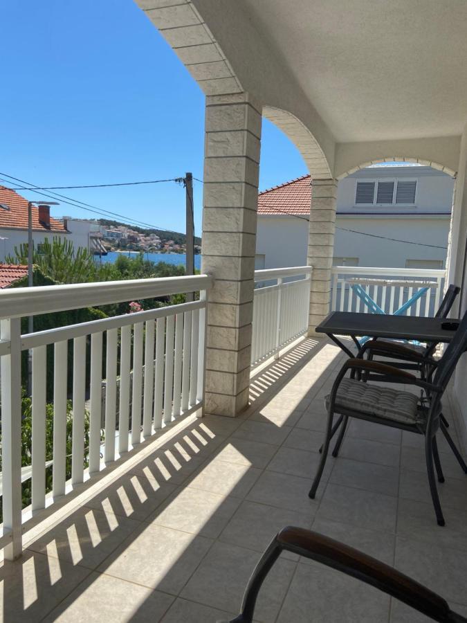 Apartamento House Mare Trogir Exterior foto
