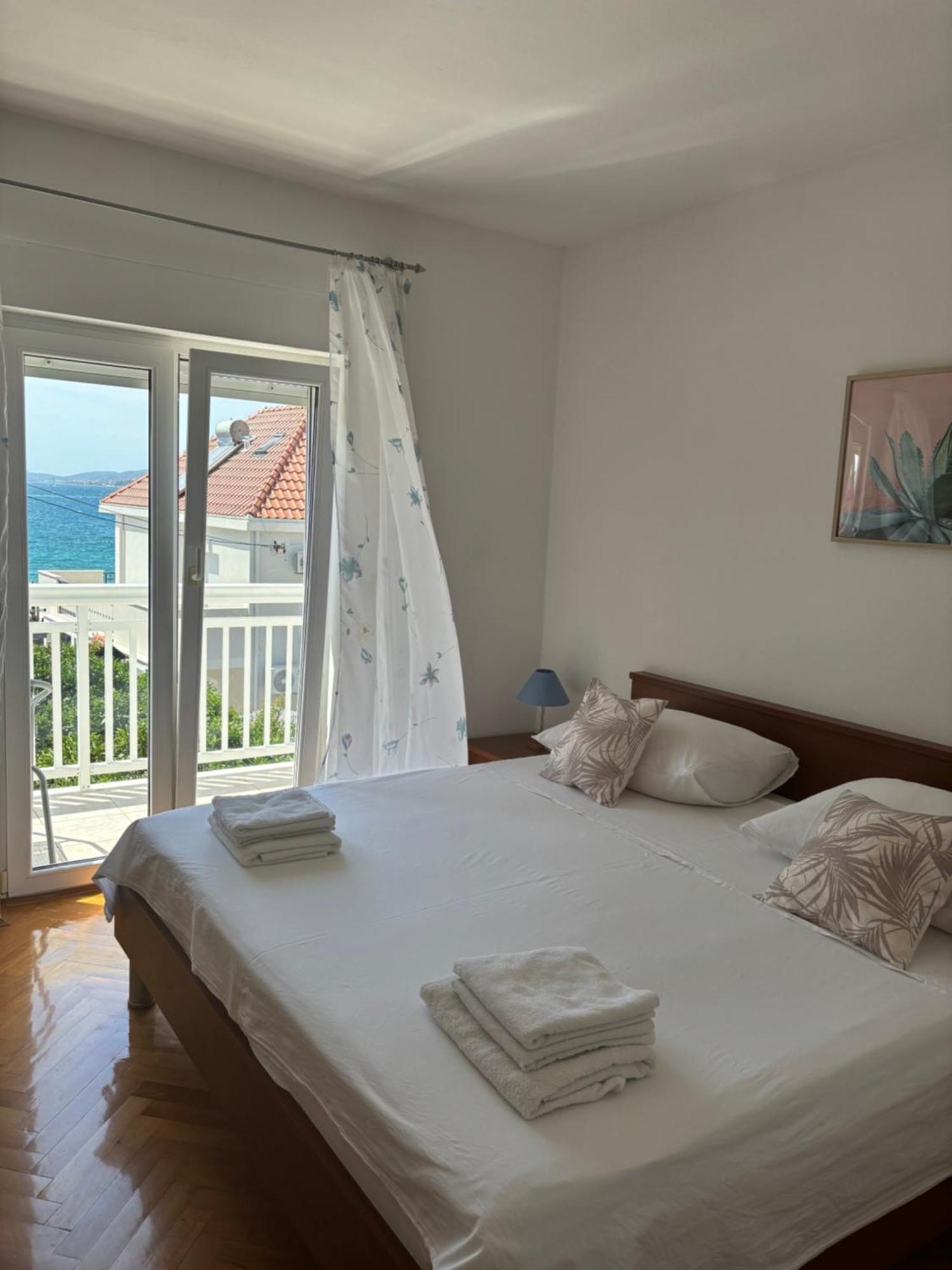 Apartamento House Mare Trogir Exterior foto