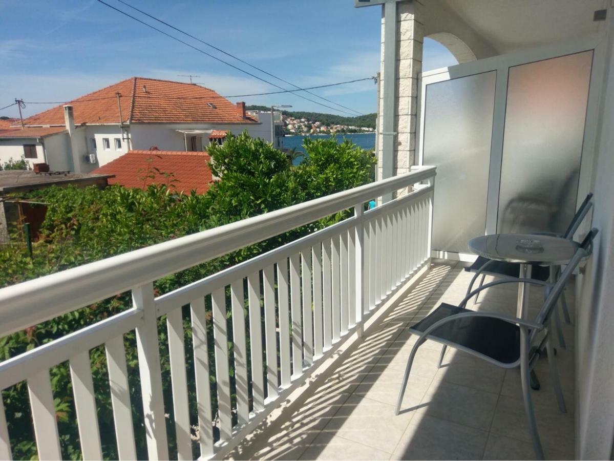 Apartamento House Mare Trogir Exterior foto