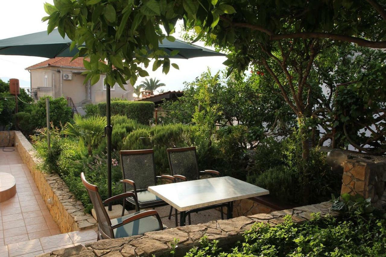 Apartamento House Mare Trogir Exterior foto